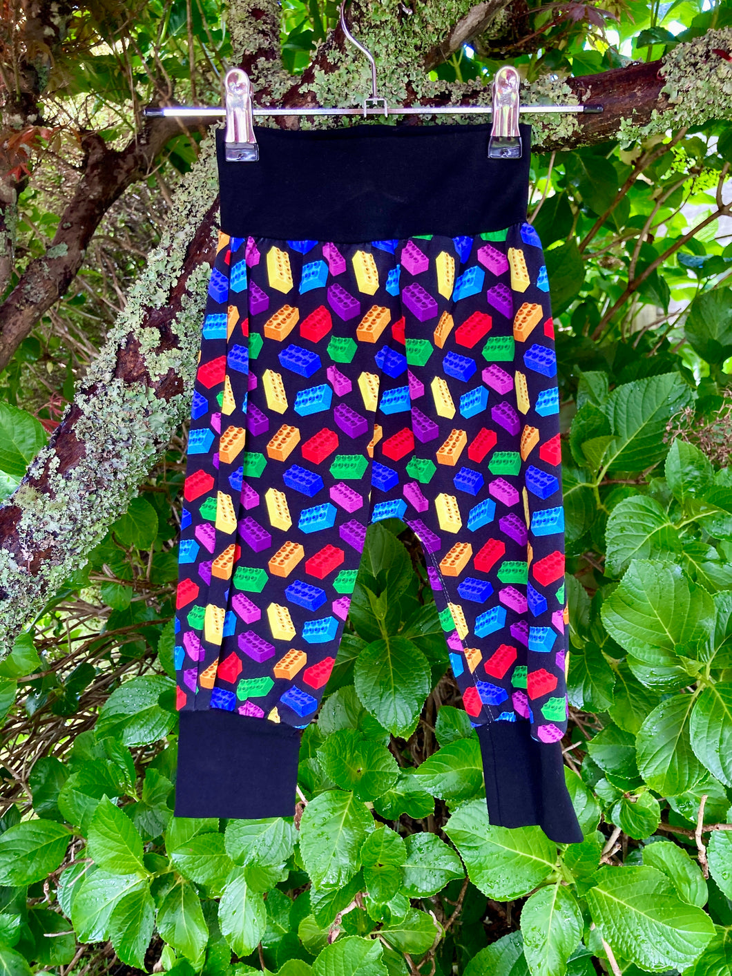 Brick drop crotch pants