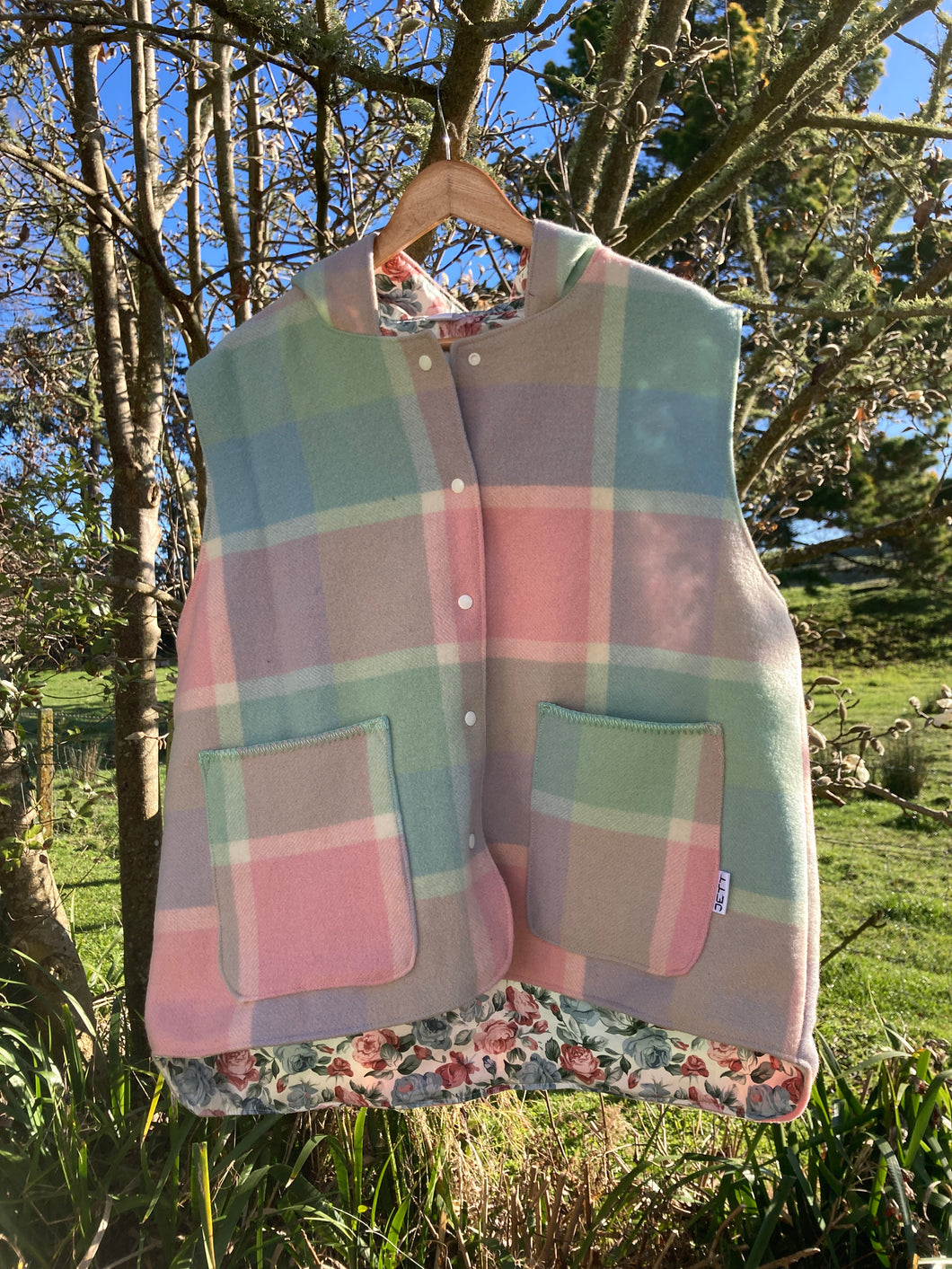Womens Woollen Vest Pastel Check