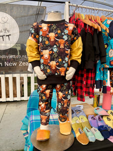 Highland Cow Oversized Sweatshirt