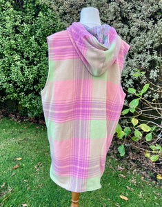 X-Large Women’s Woollen Vest Pink and Lime