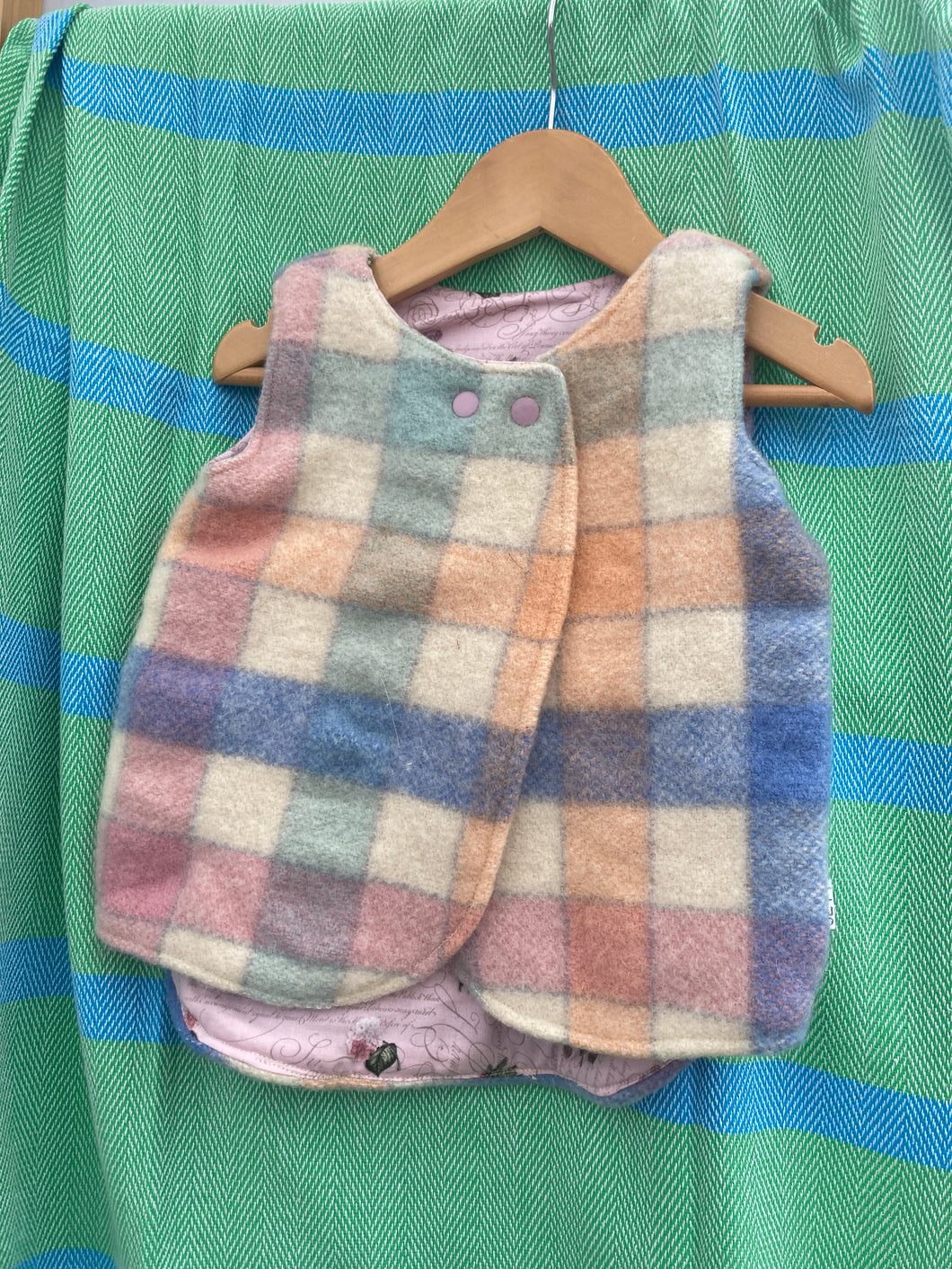 Woollen Vest 6-12 Months (No Hood)